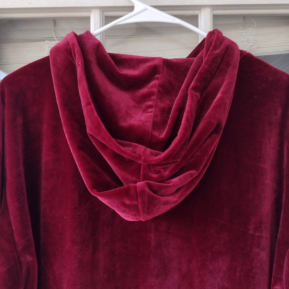 Forever 21 Mens velour/velvet burgundy hoodie size Small - Picture 4 of 9